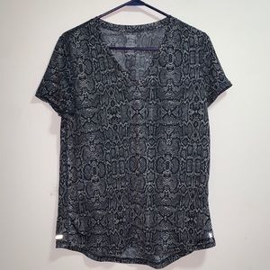 Leopard print athletic shirt